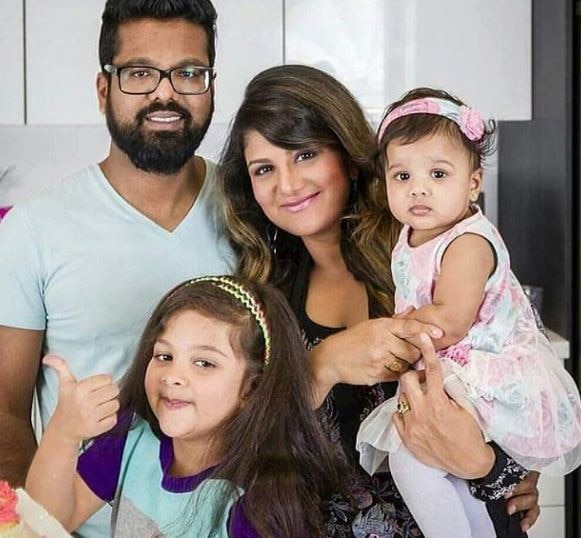 She is also mother of two lovely daughter, Laanya and Sasha. Due to troubled marriage, she is currently living separately with her two daughters. (Instagram)