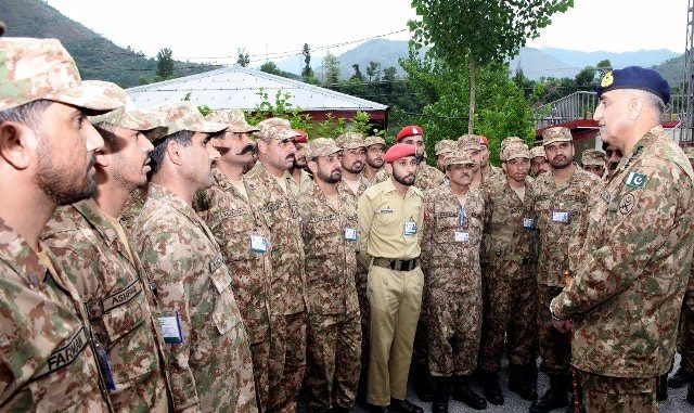 Pak Army chief visits LoC for the third time in a month, spews venom against India Pak Army chief visits LoC for the third time in a month, spews venom against India