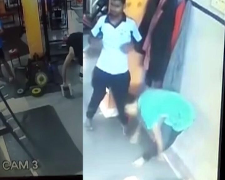 Shocking footage: Nashik youth dies after collapsing in gymnasium