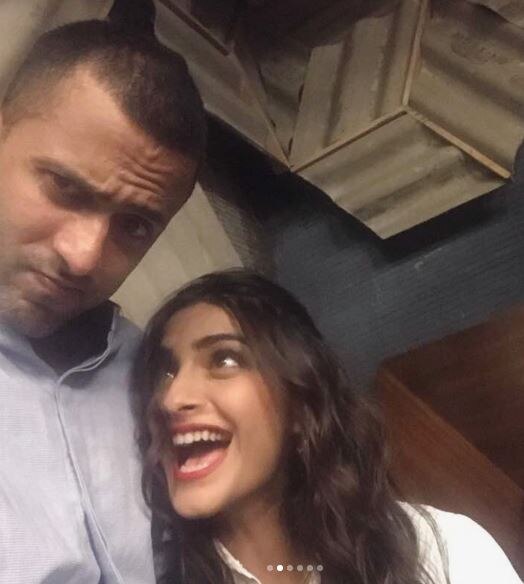 Sonam Kapoor, 'rumored boyfriend' Anand Ahuja spotted getting cosy Sonam Kapoor, 'rumored boyfriend' Anand Ahuja spotted getting cosy