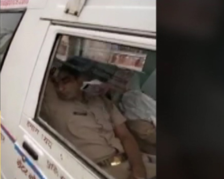 Greater Noida gangrape case: Cops caught on camera snoring away in PCR van Greater Noida gangrape case: Cops caught on camera snoring away in PCR van