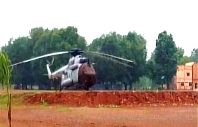 Chhattisgarh: Naxals fired upon IAF Helicopter deployed to rescue injured jawans in Tondamarka Chhattisgarh: Naxals fired upon IAF Helicopter deployed to rescue injured jawans in Tondamarka