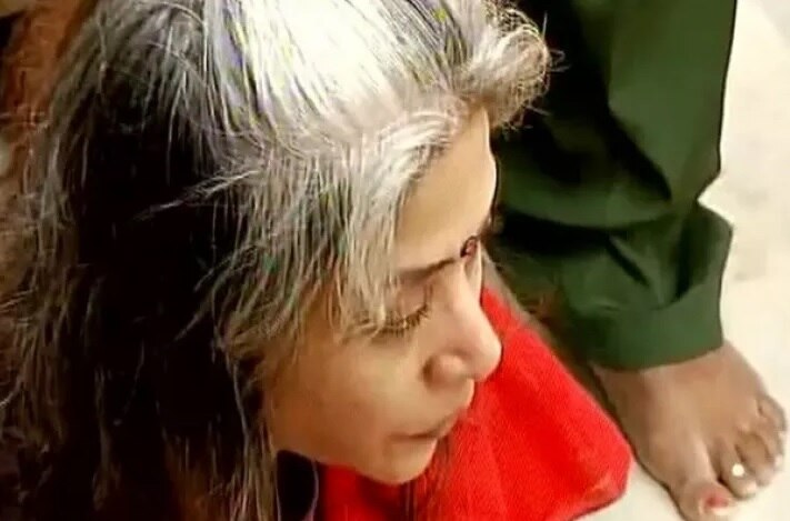 Indrani Mukerjea claims 'assault' in Byculla jail; court gives nod to file complaint Indrani Mukerjea claims 'assault' in Byculla jail; court gives nod to file complaint