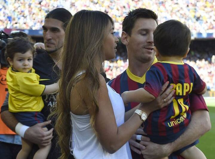 Though, Messi moved to Spain aged 13 to join FC Barcelona, but he kept telephoning Roccuzzo and writing her letters. (Photo: AFP)