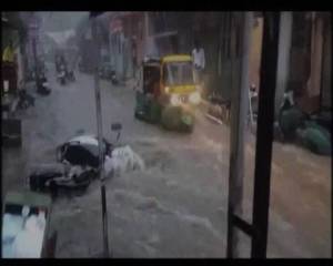 An-hour-long rain washes off streets & people of Jodhpur; 1 dead