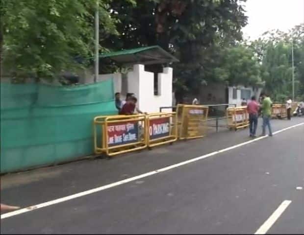 As per CBI enquiry- Not only such land was sold at a price which was much below the prevalent circle rate as well market rate, such properties were also falsely shown as ‘agriculture’ land instead of commercial land to evade the substantial stamp duty and thereby causing loss the State Government Exchequer.