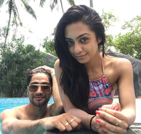 Choreographer Sanam shared couple of hot pictures in which the couple is seen romancing in pool in Goa.