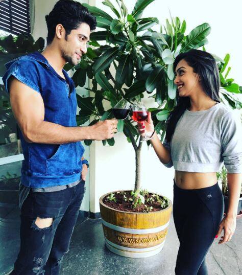 The lovebird have taken some time off from their hectic schedule to spend quality time with each other.