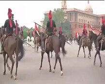 PHOTOS: Rehearsal For Swearing-In Ceremony Of New President At Delhi\'s Vijay Chowk