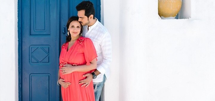 Esha Deol’s MATERNITY PHOTOSHOOT – A Greek Fairytale Esha Deol’s MATERNITY PHOTOSHOOT – A Greek Fairytale