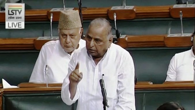 China ready to attack India, claims Mulayam Singh Yadav in Lok Sabha China ready to attack India, claims Mulayam Singh Yadav in Lok Sabha