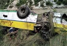 28 dead after bus falls into gorge in Himachal Pradesh