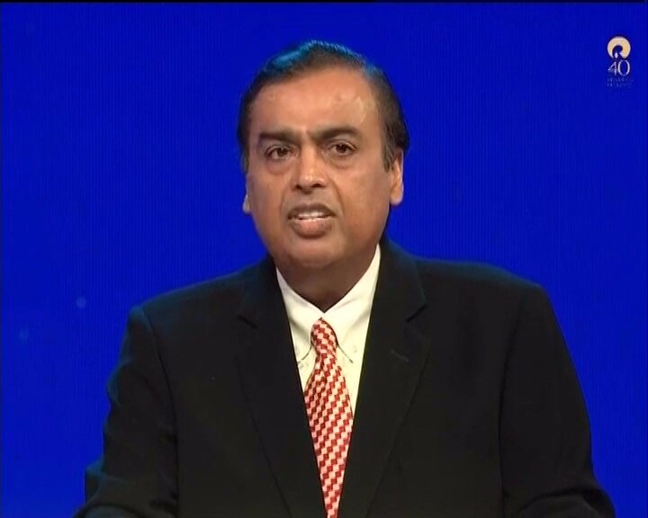 Jio phone effective price to be zero, says Mukesh Ambani at Reliance AGM Jio phone effective price to be zero, says Mukesh Ambani at Reliance AGM