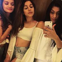 Pooja Bedi\'s Daughter Aalia Ebrahim Sets Internet On Fire