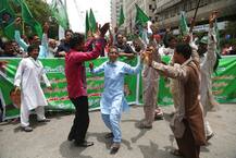 In Pics: When Pakistan Celebrated Decision Of Supreme Court Disqualifying Nawaz Sharif As PM