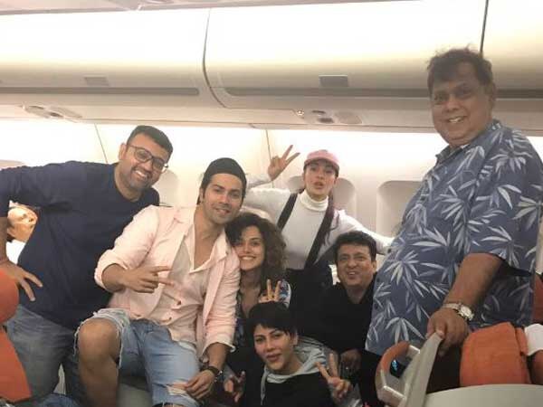 Happy souls of 'Judwaa 2' wrap up last leg of shooting Happy souls of 'Judwaa 2' wrap up last leg of shooting