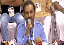 Bengaluru: Cong parades 44 Gujarat MLAs before media, says BJP threatening them