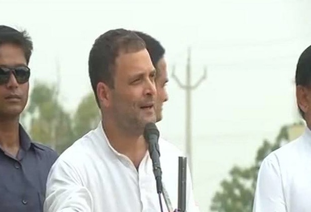Stones, black flags, Modi slogans can't stop me, says Rahul after convoy attacked Stones, black flags, Modi slogans can't stop me, says Rahul after convoy attacked