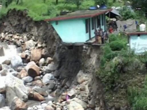 Himachal: Cloudburst claims two lives in Kullu Himachal: Cloudburst claims two lives in Kullu
