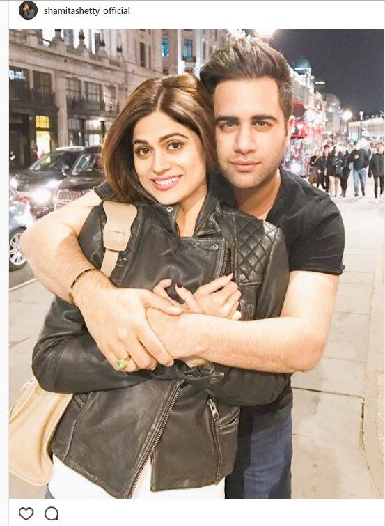 Shamita Shetty posts this picture with her brother on this ocassion