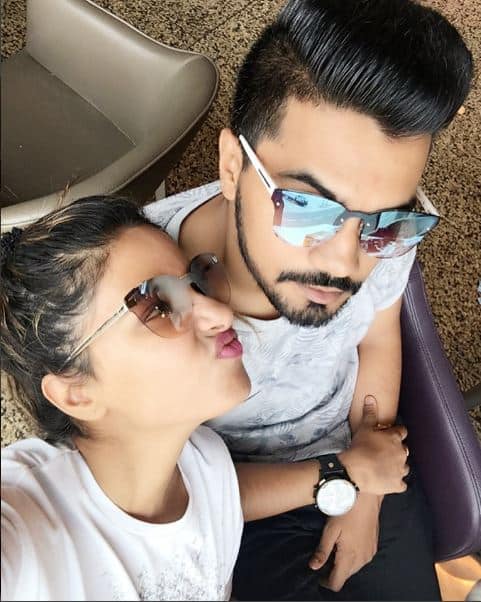 Hina Khan has taken off to Goa along with her rumoured boyfriend Rocky Jaiswal and posted one romantic picture on Instagram. (Picture- Instagram @realhinakhan)