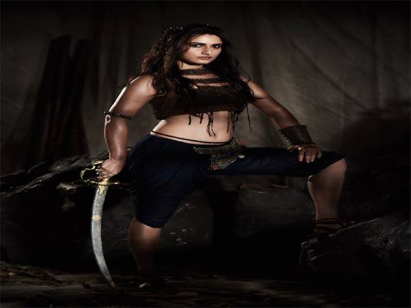  On the work front, Fatima is gearing up for Aamir Khan- Amitabh Bachchan starrer- ' Thugs of Hindostan' that also features Katrina Kaif in it.