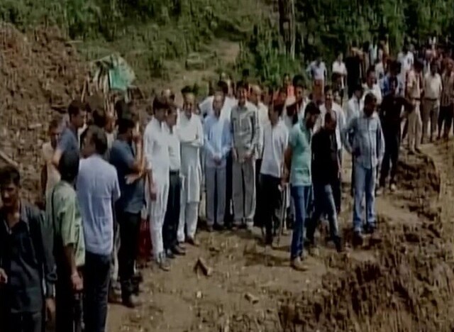 State Revenue Minister Kaul Singh announced an ex-gratia of Rs 4 lakh to the next of kin of those killed. (Photo: ANI)