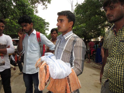 The death toll in BRD hospital in January was 152 (143 in NICU and nine in encephalitis ward), in February it was 122 (117 and five), in March 159 (141 and 18), in April 123 (114 and nine), May 139 (127 and 12), June 137 (125 and 12), July 128 (95 and 33). (Photo: AFP)