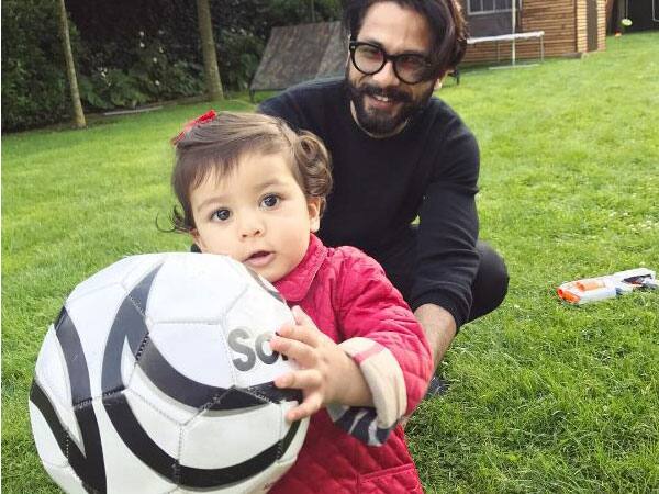 The 'Udta Punjab' star recently shared a playtime picture on social media with his adorable daughter Misha. 