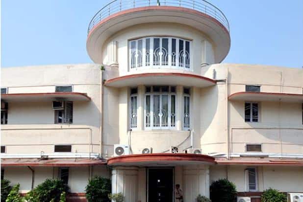 Graduates in any stream with a degree from a UGC affiliated university can apply for the exam. Those who are waiting for the results can also apply as appearing candidates. The civil services examination is conducted annually by the Commission. It unfolds in three stages which includes preliminary, main and interview for selection of officers to Indian Administrative Services, Indian Foreign Service, Indian Police Service and others. Image: www.upsc.gov.in