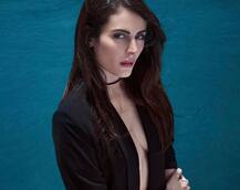 Ex-Bigg Boss Contestant Mandana Karimi goes TOPLESS