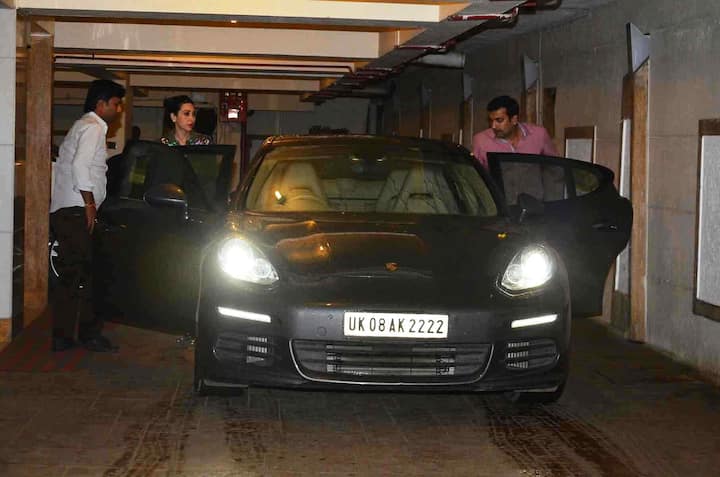 Karishma Kapoor was caught on the camera, leaving with her rumoured ‘businessman’ boyfriend Sandeep Toshniwal . 
Image Courtesy: Manav Manglani
