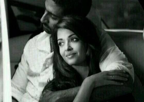 Check out more pictures of beautiful couple: (Aishwarya Rai and Abhishek Bachchan/ABP News Image)