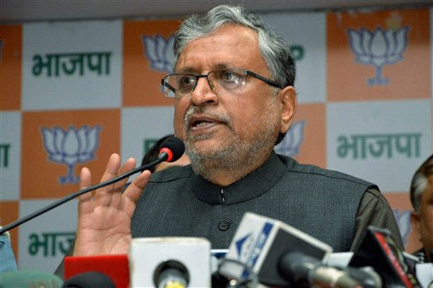 Sushil Modi says Rs 2,000 notes should not exist, complains of coins crunch in Bihar Sushil Modi says Rs 2,000 notes should not exist, complains of coin crunch in Bihar
