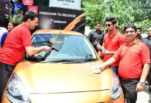 Nissan launches ‘Waterless Car Cleaning’ in India Nissan launches ‘Waterless Car Cleaning’ in India