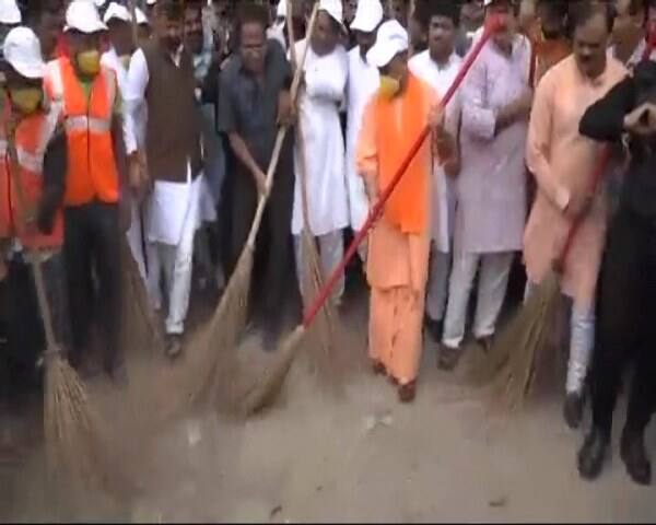 CM Yogi brooms road in the wake of his Clean UP, Health UP mission