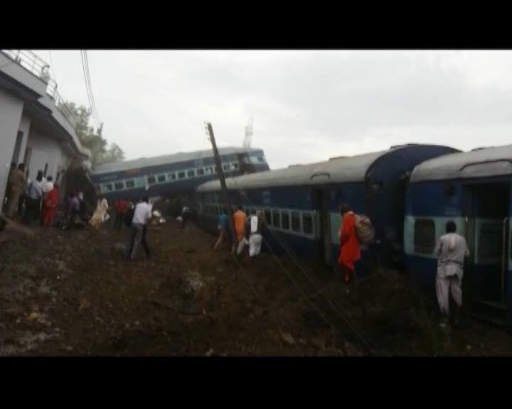 34 passengers are reportedly injured. One of the coaches damaged a nearby house.