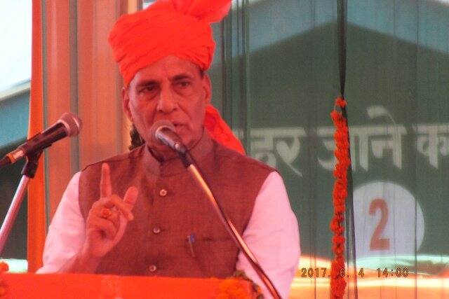 China has been ramping up rhetoric against India over the last few weeks demanding immediate withdrawal of Indian troops from Doklam. The Chinese state media, particularly, have carried a barrage of critical articles on the Dokalam stand- off slamming India. In a latest development in India-China standoff case, China has done war drills.