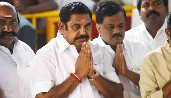 Chief Minister K Palaniswami praised Panneerselvam for facilitating the merger, amidst thunderous applause and jubilant scenes at a crowded cermony.