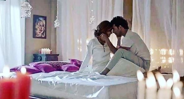 LEAKED! Jennifer Winget and Sehban Azim’s HOT scene from ADHURA ALVIDA LEAKED! Jennifer Winget and Sehban Azim’s HOT scene from ADHURA ALVIDA