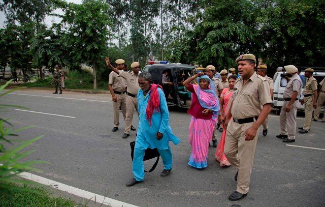 The Punjab and Haryana High Court pulled up the Haryana government for allowing a huge number of Dera Sacha Sauda followers to gather at Panchkula and said that it could take action against the DGP incase the state failed to ensure security. (Photo: AP)