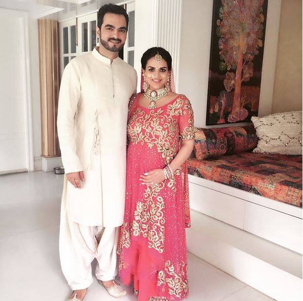 Bharat wore off-white kurta-salwar with simple jutis.(Image Courtesy - Instagram)