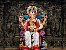 Ganpati Bappa Morya, shout B-town celebs on Twitter