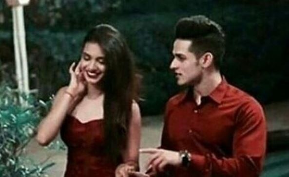 BIGG BOSS 11: Priyank Sharma’s girlfriend Divya Agrawal ENTERS Bigg Boss house BIGG BOSS 11: Priyank Sharma's girlfriend Divya Agarwal ENTERS Bigg Boss house