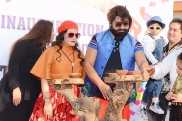 Viral Sach: What kind of relationship do Ram Rahim and Honeypreet share? Viral Sach: What kind of relationship do Ram Rahim and Honeypreet share?