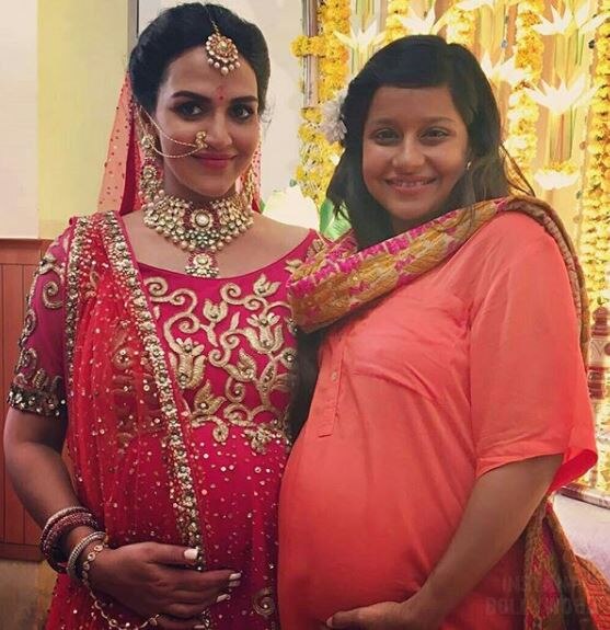 Esha Deol's chef friend was also present on the occasion of her 'godh bharai' and she was herself pregnant. Both buddies looked super cute and adorable. Image Courtesy - Instagram 