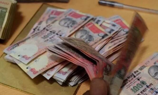 The RBI said on Wednesday that of the Rs 15.44 lakh crore of notes taken out of circulation by the demonetisation of Rs 500 and Rs 1,000 notes last November, Rs 15.28 lakh crore, or almost 99 per cent, had returned to the system by way of deposits by the public. (PTI Photo)