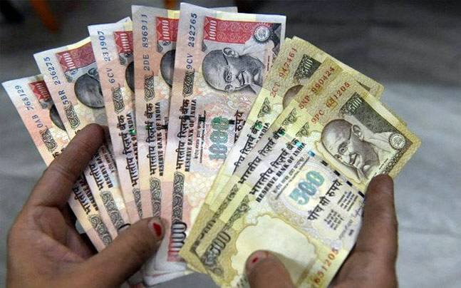 Months after government’s major move of demonetization which was taken to eradicate black money, RBI report on the amount of demonetized notes has spurred a row. (All images: PTI)