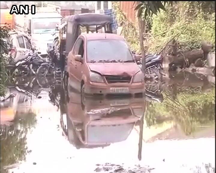 With water receding in some places, many people have returned to their homes and the number of relief camps has dropped to 115 from 222, a Disaster Management department release said. (Image: ANI)