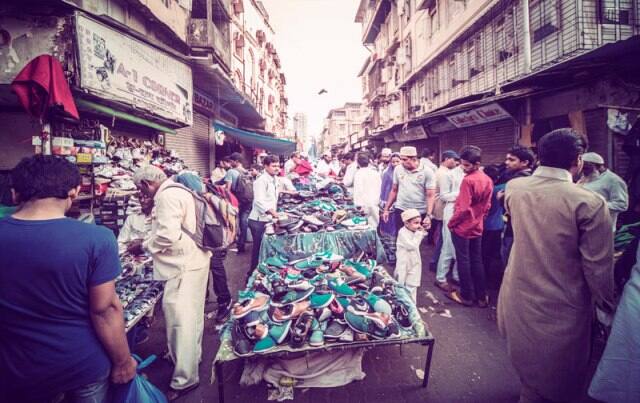 Because of its strategic location, businessmen from various communities sold diverse items like hardware, foam, clothing and antique items. Picture: www.sbut.com